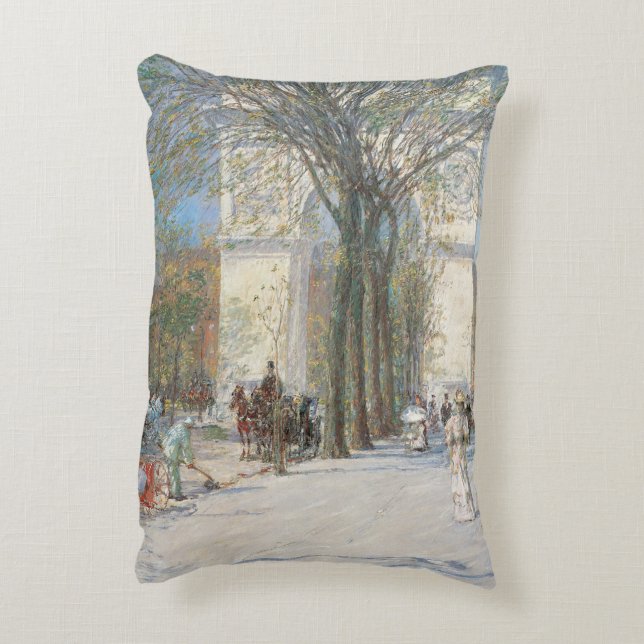 Coussins Décoratifs Washington Arch, Spring de Frederick Childe Hassam (Dos(Vertical))