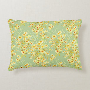 Coussins Décoratifs Watercolor picture of daisy flowers on a light gre