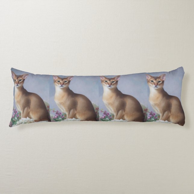 Coussins Longs Abyssinian Elegance – Graceful Cat Body Pillow (Devant)