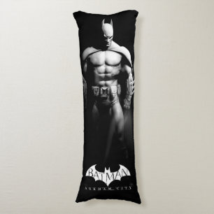 Coussins Longs Arkham   Pose large noir et blanc Batman