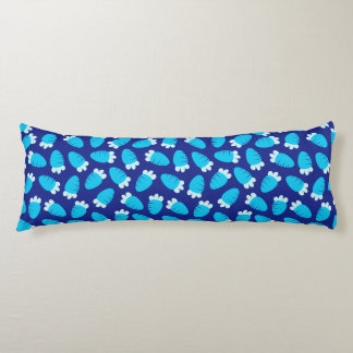 Coussins Longs Bleu carottes de Chubby