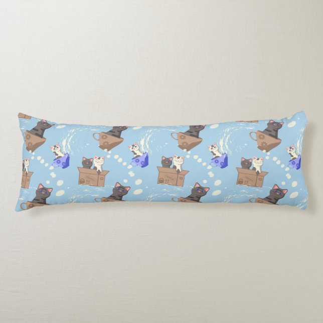 Coussins Longs Chats en boîte et gouttes de lait sur bleu (Devant)