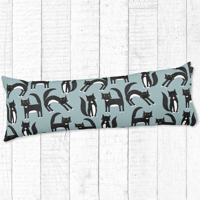 Coussins Longs Chats Tuxedo noirs et blancs (Black and white tuxedo cat body pillow)