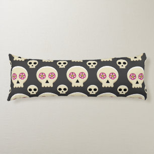 Coussins Longs Creepy Cute Kawaii Goth Skull with Flowers