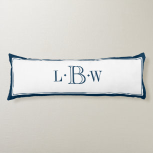 Coussins Longs Frontière bleue classique décorée d'un monogramme