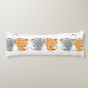 Coussins Longs Illustration de chatons mignons orange et gris