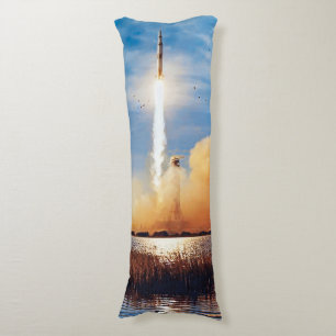 Coussins Longs Lancement de la fusée NASA Apollo 8 au centre spat