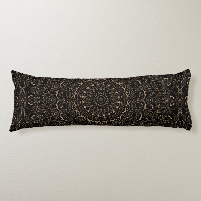 Coussins Longs Mandala Camel Tan à l'élégante symétrie (Devant)