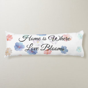 Coussins Longs Motif de fleurs sauvages pastel doux
