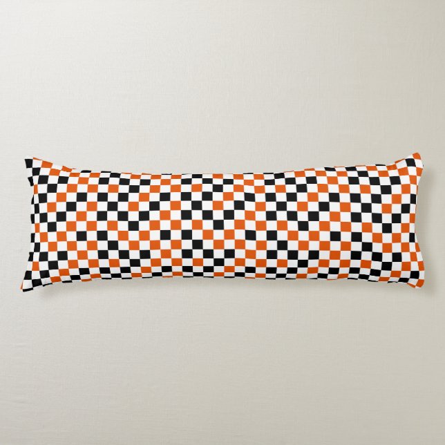 Coussins Longs Orange Noir et Blanc à Damier  (Devant)