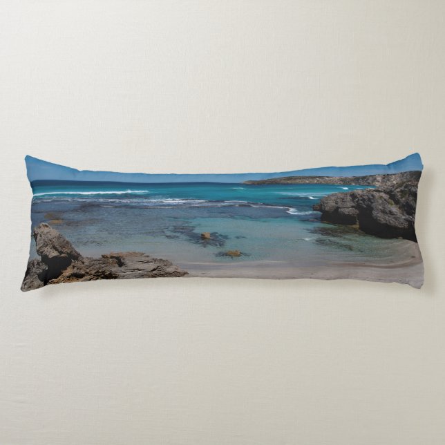 Coussins Longs Plage isolée sur votre lit (Devant)