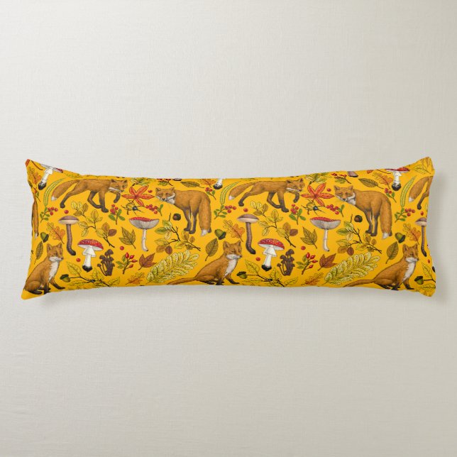 Coussins Longs Renard d'automne sur orange (Devant)