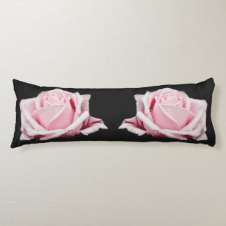Coussins Longs Roses roses roses délicates