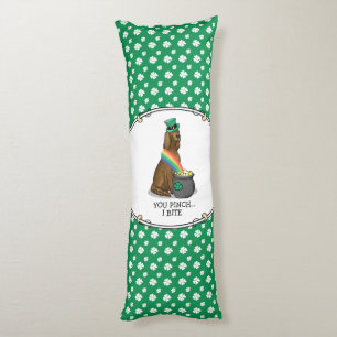 Coussins Longs Saint Patrick's Day Irlandais Setter Dog (rouge 1)