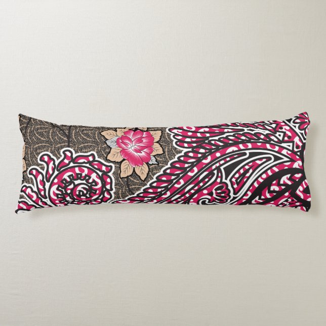 Coussins Longs un design d'un motif paisley rose et marron (Devant)