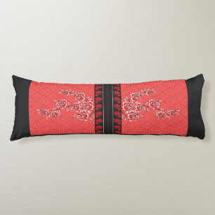 Coussins Longs un motif rouge et noir avec des fleurs