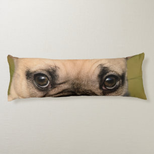 Coussins Longs Yeux d'un chiot mignon de bouledogue français,