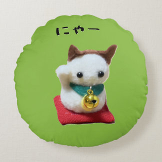 COUSSINS RONDS 猫好きのための招き猫デザイン