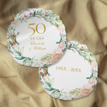 Coussins Ronds 50e anniversaire Mariage d'or Garland Rose<br><div class="desc">Doté d'une délicate guirlande florale d'aquarelle,  ce coussin botanique chic 50e anniversaire mariage peut être personnalisé avec vos informations spéciales d'anniversaire dans un élégant texte en or. Conçu par Thisisnotme©</div>