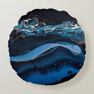 Coussins Ronds Art liquide. Or métallique liquide en bleu abstrai