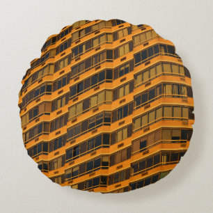 Coussins Ronds Bâtiment en béton orange