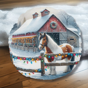 Coussins Ronds Beau cheval sur une ferme de Noël Personnalisé