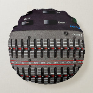 Coussins Ronds Boutons sur un mixeur de son dans un studio d'enre