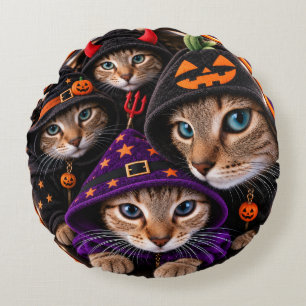 Coussins Ronds Chats d'Halloween dans des chapeaux de sorcière