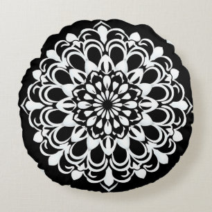 Coussins Ronds Conception de mandala noir et blanc