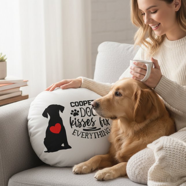 Coussins Ronds Cozy Dog Lover – Dog Kisses Fix Everything (Cozy Dog Lover – Dog Kisses Fix Everything Pillow)