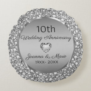 Coussins Ronds Diamonds et Silver 10th Wedding Anniversary