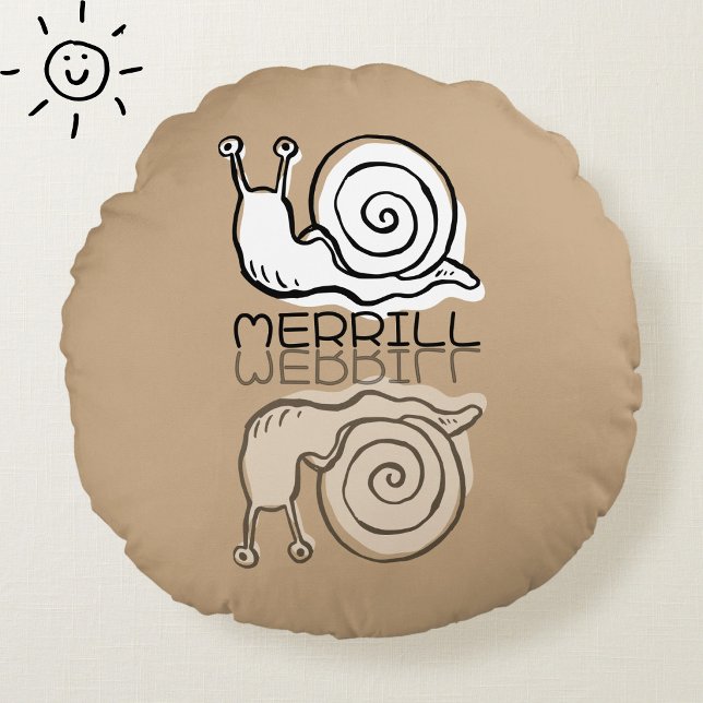 Coussins Ronds Doodle de réflexion de joli escargot brun Nom pers (Créateur téléchargé)
