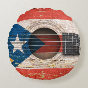 Coussins Ronds Drapeau de Porto Rico sur la vieille guitare
