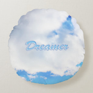 Coussins Ronds Dreamer Puffy nuages blancs et ciel bleu