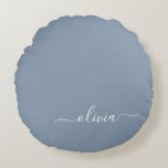 Coussins Ronds Dusty Blue minimaliste moderne Monogramme élégant<br><div class="desc">Découvrez notre Dusty Blue Minimalist Modern Monogram Elegant Collection : Elevez votre style avec une sophistication sobre et un charme intemporel. Notre collection présente des motifs minimalistes dans une teinte bleu roux apaisante, rehaussée d'élégants monogrammes adaptés à votre goût personnel. De la papeterie raffinée aux accessoires polyvalents, chaque pièce de...</div>