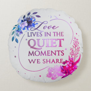 Coussins Ronds Élégante citation artistique florale en or