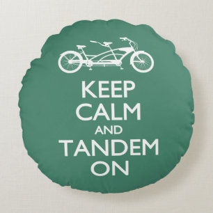 Coussins Ronds Gardez le calme et le tandem dessus