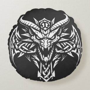 Coussins Ronds Graphisme de tête de démon tribal par BurnsInHe