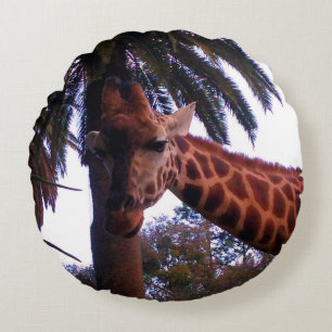 Coussins Ronds Histoires de girafe haut sous l'arbre à palme,