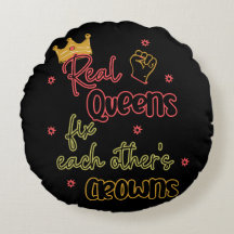 Les vraies reines réparent les couronnes de l'autr