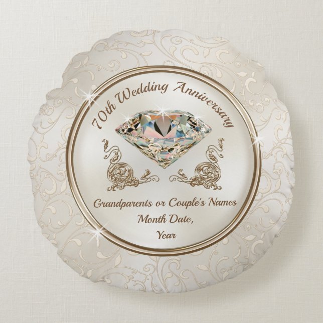 Coussins Ronds Magnifique cadeau personnalisé de 70 ans (Devant)