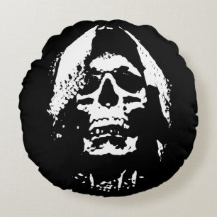 Coussins Ronds Moissonneuse d'âmes : la peur incarne