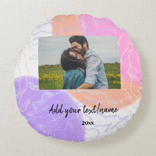 Coussins Ronds nom de couple monogramme personnalisé simple minim