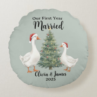 Coussins Ronds Our First Year Married Goose Custom Christmas