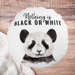 Coussins Ronds Panda Funky Moderne Noir Et Blanc Avec Citation<br><div class="desc">Panda Funky Moderne Noir Et Blanc Avec Citation</div>