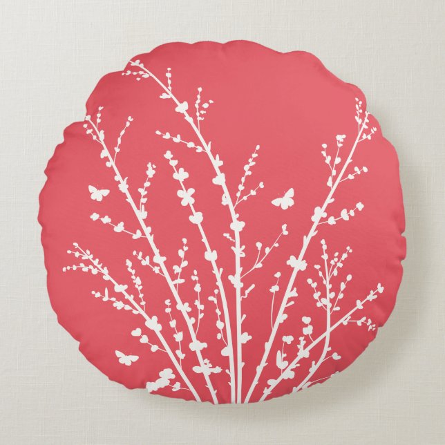Coussins Ronds Papillons rose Carmine Branches botaniques moderne (Devant)