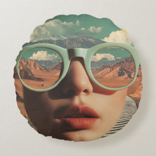 Coussins Ronds Portrait surréaliste avec des lunettes reflétant l