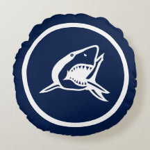 Presque bleu marine avec grand requin blanc nautiq