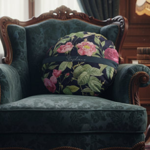 Coussins Ronds Roses vintages Sur Un Velours Bleu Foncé Nom