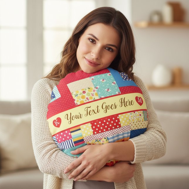 Coussins Ronds Texte personnalisé Saint-Valentin | Patchwork colo (Créateur téléchargé)